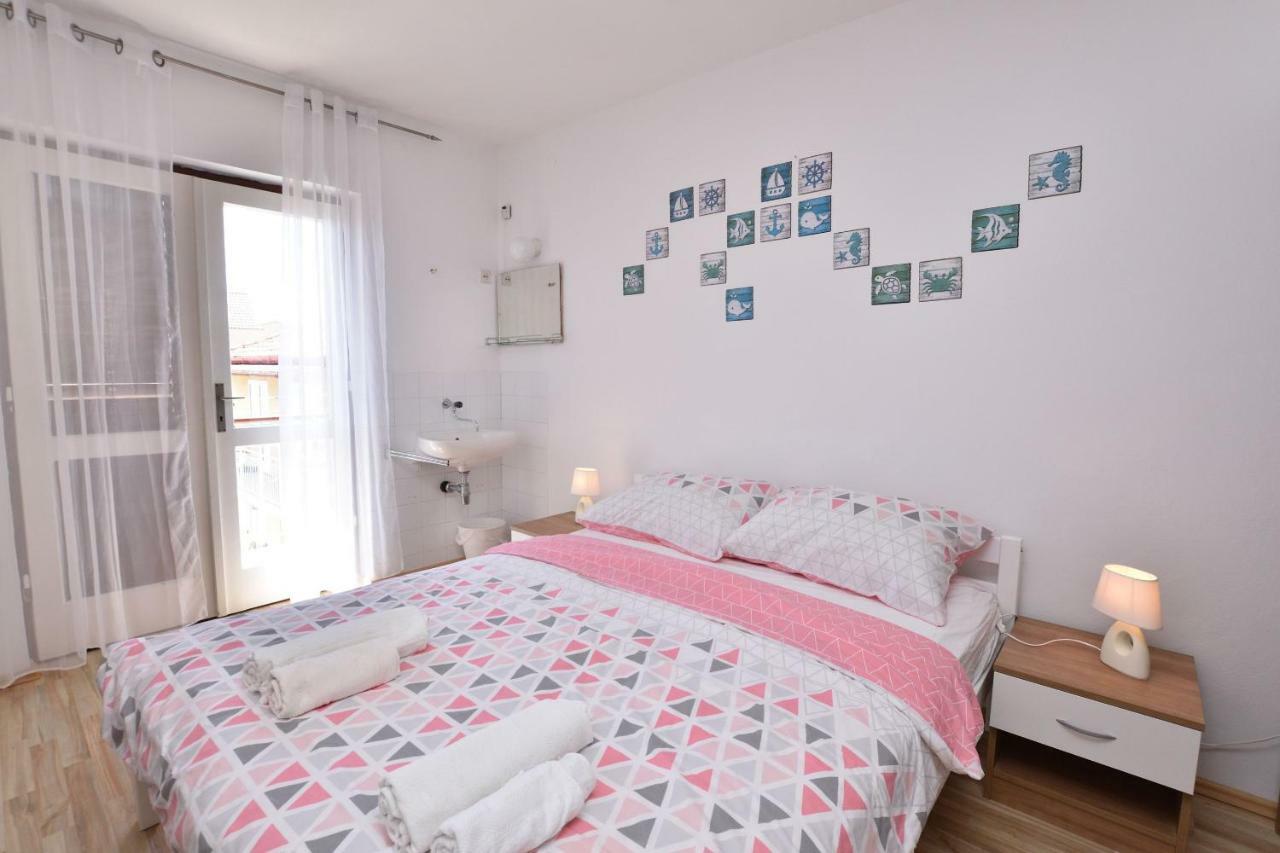 Apartments Pasko Primošten Zewnętrze zdjęcie
